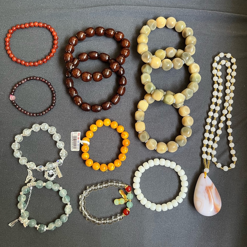 Elegant Multi-Color Beaded Jewelry Set